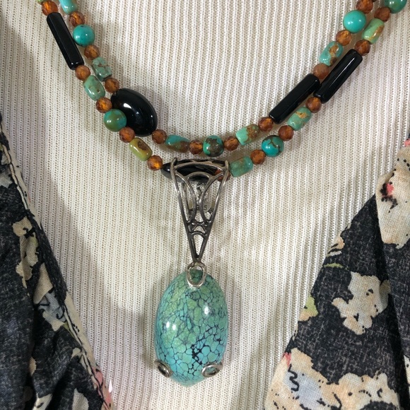 AD LOPEZ 37” Necklace with Pendant - Picture 2 of 7